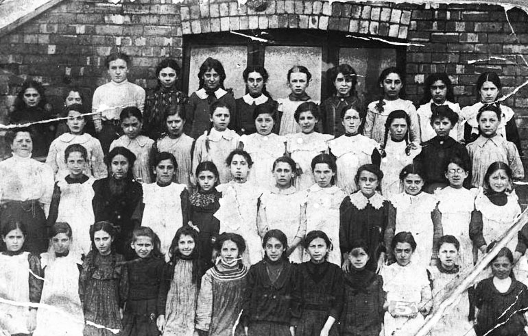A Photograph Of Miss Owen’s Class At Manchester Jews School, 1908.