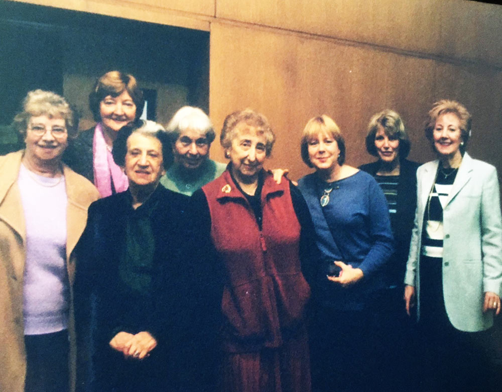 Seona With The Ladies Guild Committee At Manchester Reform Synagogue, 2000s.